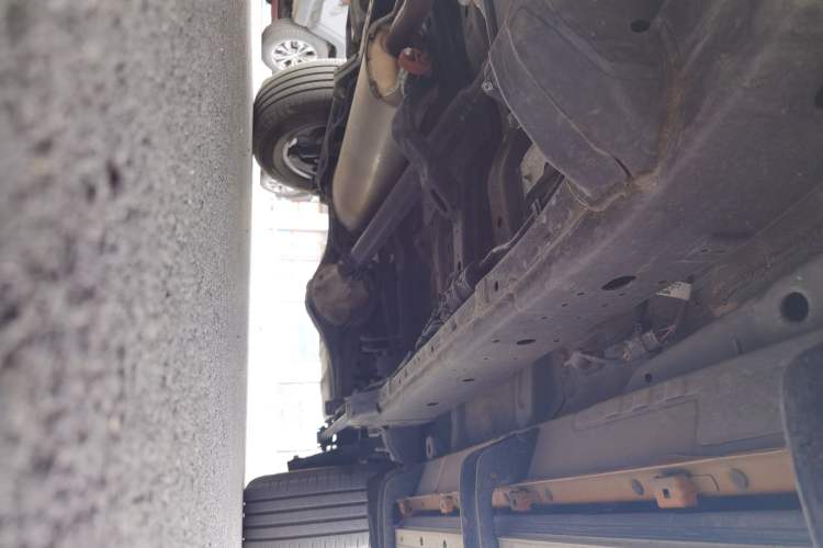 Used BAIC Off-Road BJ40 2024 2.0T All-New Urban Hunter Edition Chivalrous Style Chassis Front Left