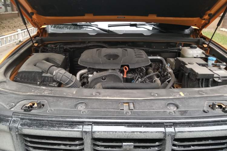 Used BAIC Off-Road BJ40 2024 2.0T All-New Urban Hunter Edition Ultimate Version Engine Bay
