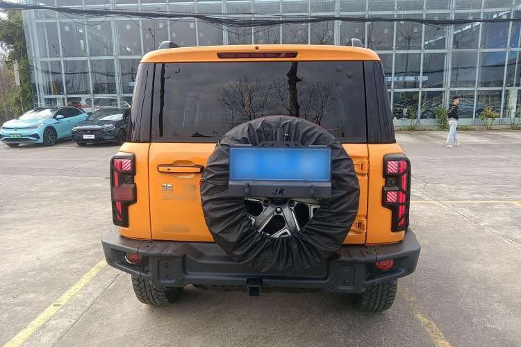 Used BAIC Off-Road BJ40 2024 2.0T All-New Urban Hunter Edition Advanced Type Exterior 4