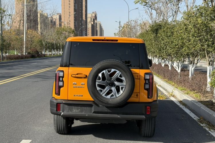 Used BAIC Off-Road BJ40 2024 2.0T All-New Urban Hunter Edition Chivalrous Style Exterior 6