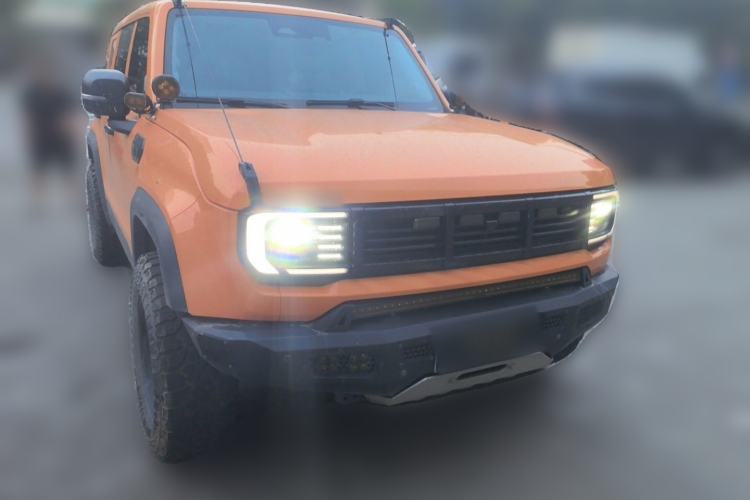 Used BAIC Off-Road BJ40 2024 2.0T All-New Urban Hunter Edition Chivalrous Style Front Right 45 Deg