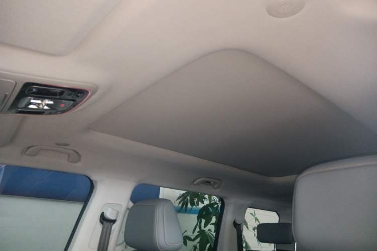 Used BAIC Off-Road BJ40 2024 2.0T All-New Urban Hunter Edition Ultimate Version Interior 4