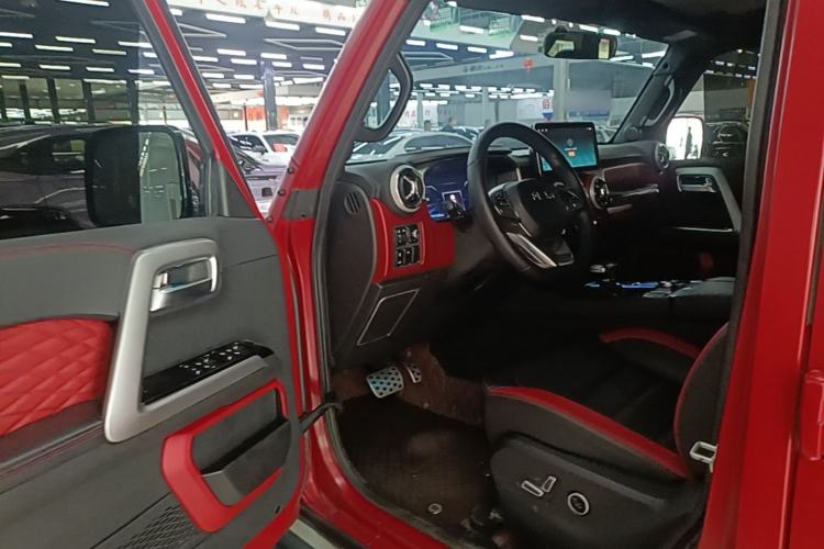 Used BAIC Off-Road BJ40 2024 2.0D Blade Hero Glory Edition Driver Seat