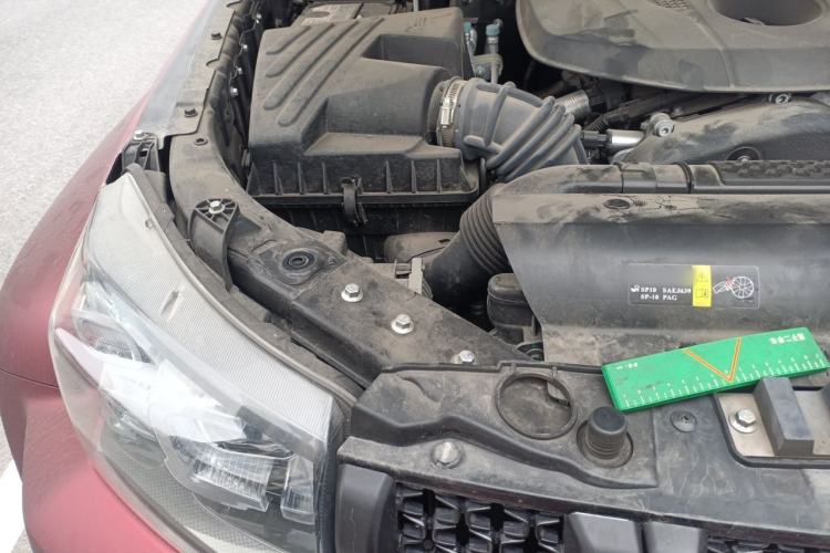 Used BAIC Off-Road BJ40 2024 2.0T Urban Hunter Honor Edition Engine Bay Right