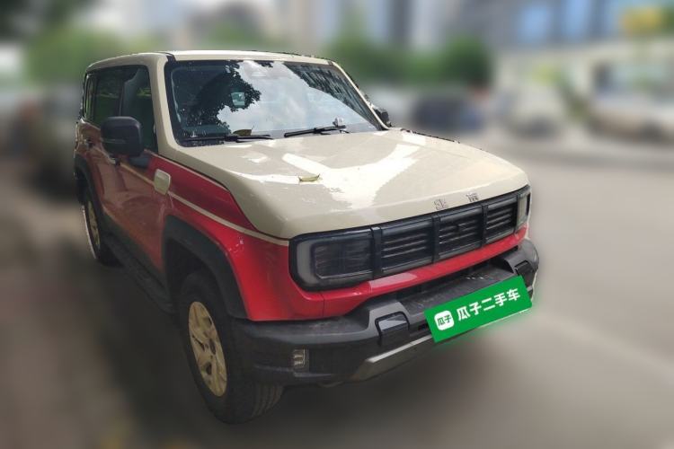 Used BAIC Off-Road BJ40 2024 2.0T All-New Urban Hunter Edition Chivalrous Style Exterior 2