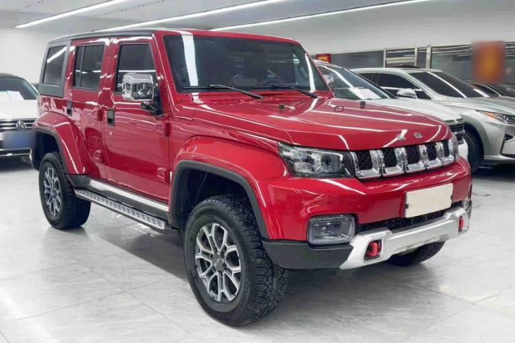 Used BAIC Off-Road BJ40 2024 2.0T Urban Hunter Honor Edition Exterior 3