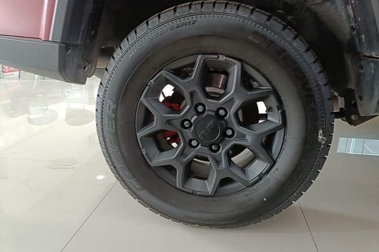 Used BAIC Off-Road BJ40 2024 2.0D Blade Hero Glory Edition Exterior 5