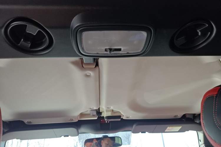 Used BAIC Off-Road BJ40 2024 2.0T Urban Hunter Honor Edition Headliner