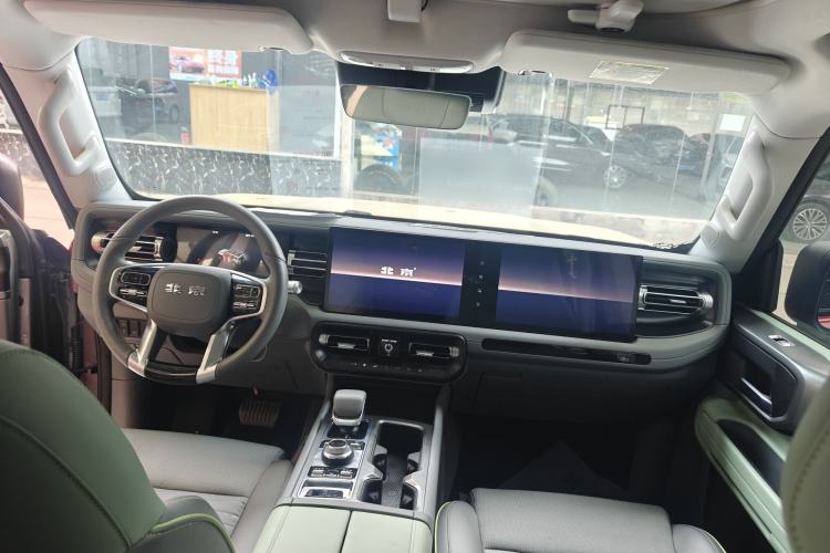Used BAIC Off-Road BJ40 2024 2.0D All-New Blade Hero Crosser Interior 1