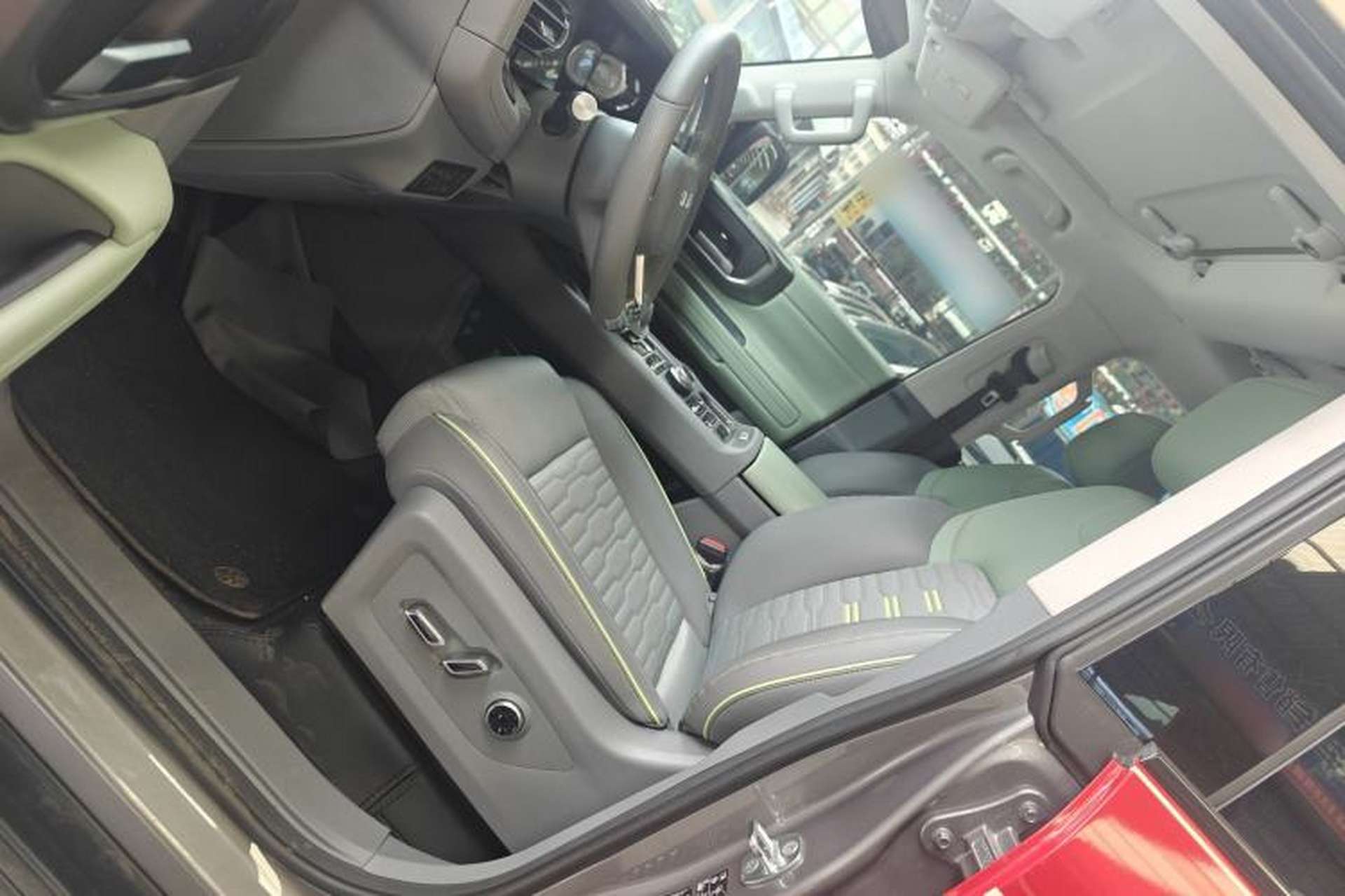 Used BAIC Off-Road BJ40 2024 2.0D All-New Blade Hero Crosser Interior 2
