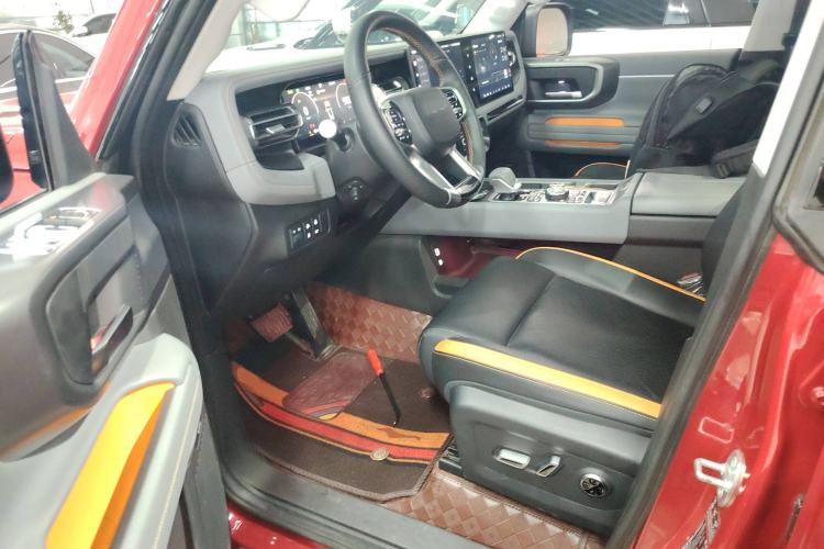 Used BAIC Off-Road BJ40 2024 2.0T All-New Urban Hunter Edition Ultimate Version Interior 3
