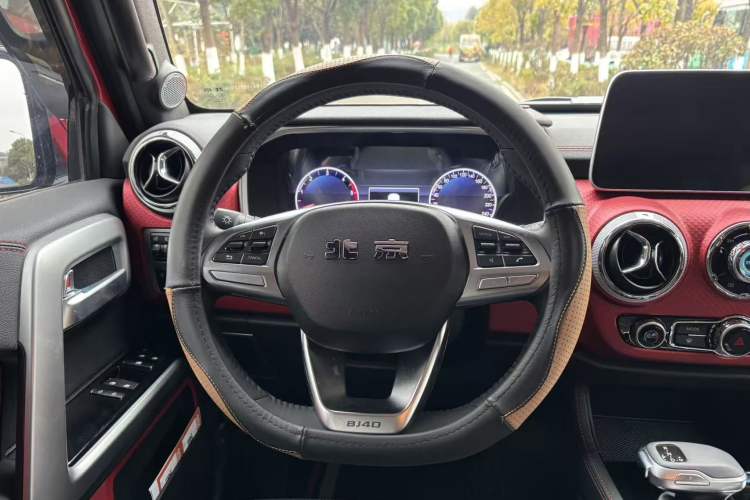 Used BAIC Off-Road BJ40 2024 2.0D Blade Hero Glory Edition Interior 8