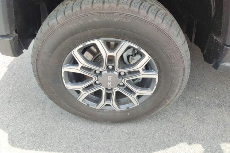 Used BAIC Off-Road BJ40 2024 2.0T Urban Hunter Honor Edition Left Front Wheel Hub