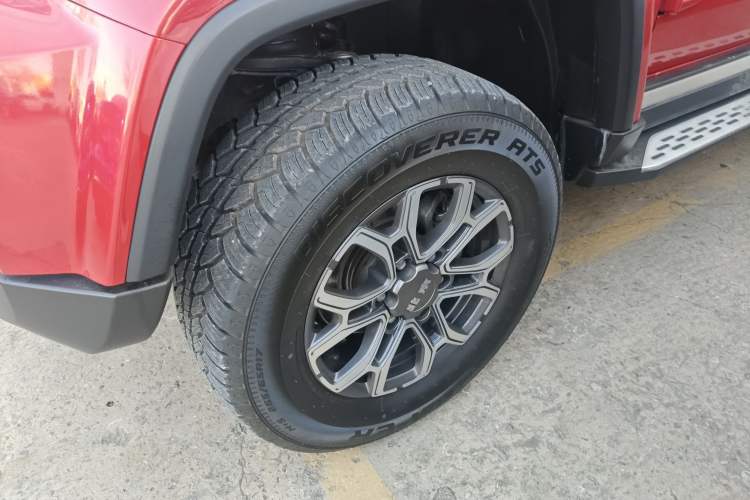 Used BAIC Off-Road BJ40 2024 2.0T Urban Hunter Honor Edition Left Front Wheel Hub
