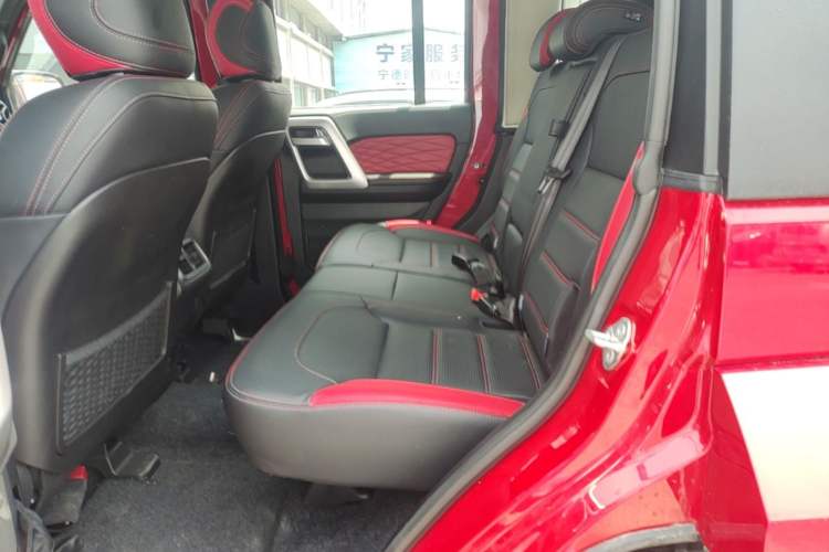 Used BAIC Off-Road BJ40 2024 2.0T Urban Hunter Honor Edition Left Rear Seat