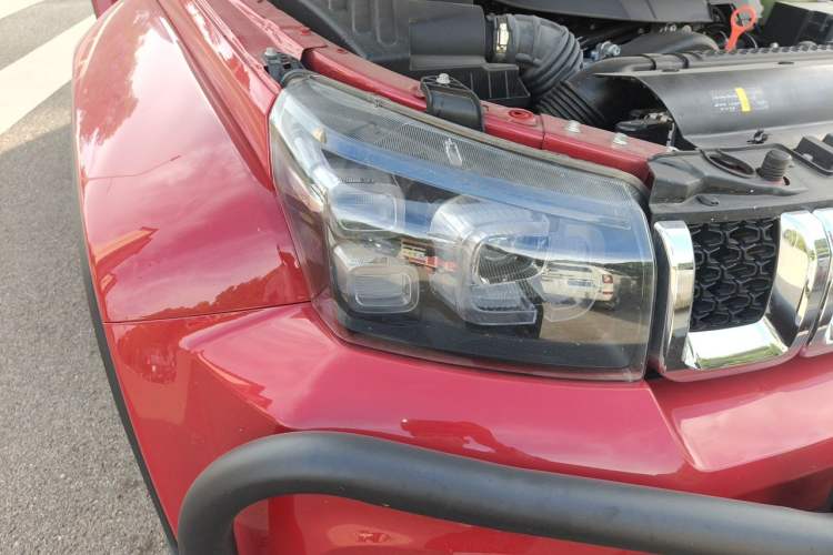 Used BAIC Off-Road BJ40 2024 2.0T Urban Hunter Honor Edition Right Front Headlight