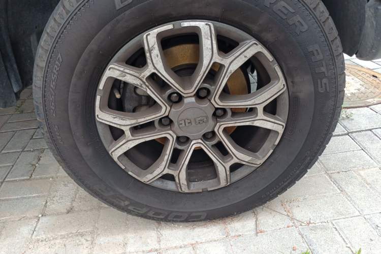 Used BAIC Off-Road BJ40 2024 2.0T Urban Hunter Honor Edition Right Front Wheel Hub