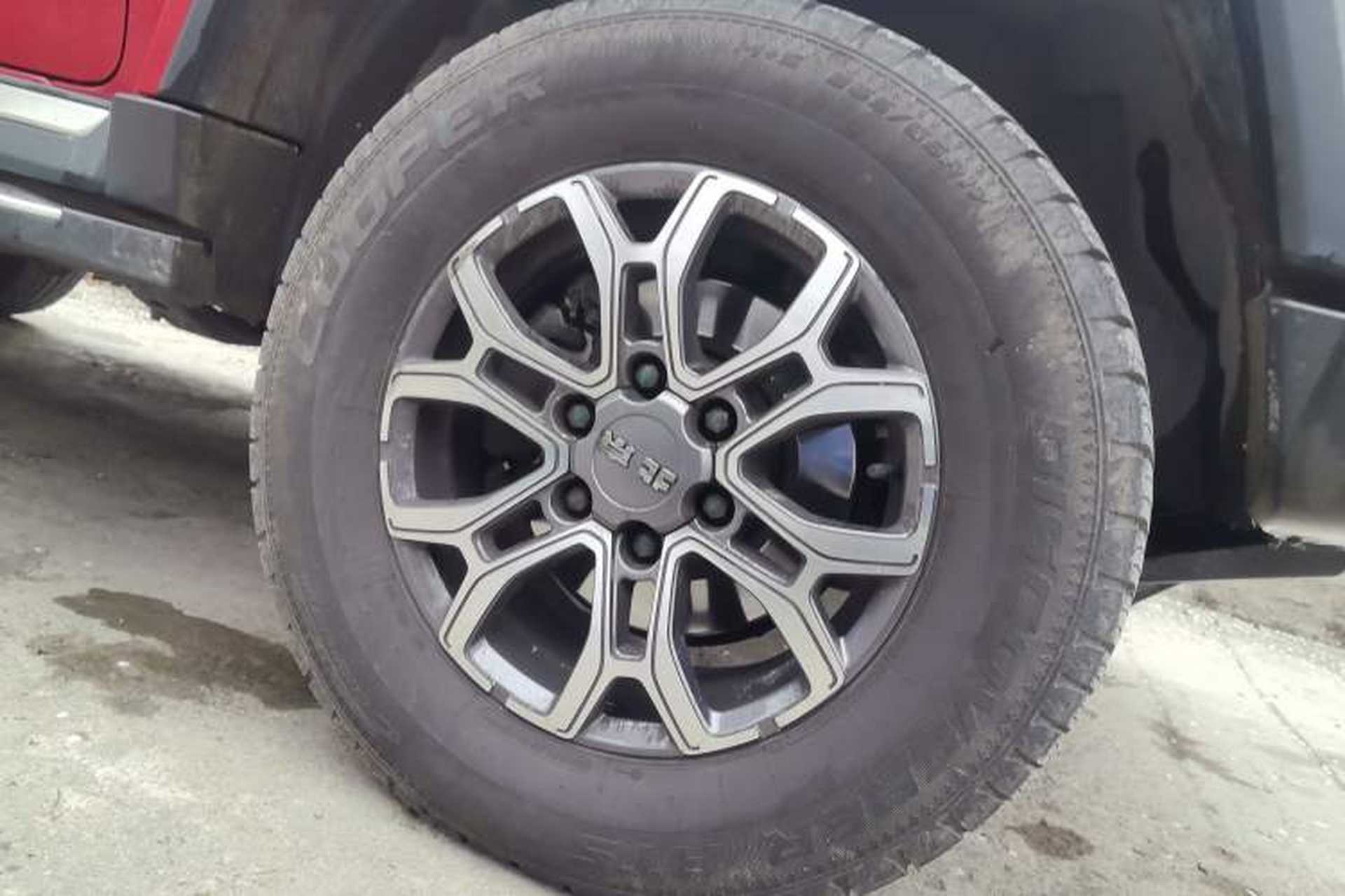 Used BAIC Off-Road BJ40 2024 2.0T Urban Hunter Honor Edition Right Front Wheel Hub