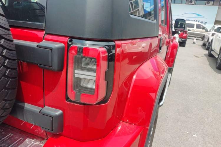 Used BAIC Off-Road BJ40 2024 2.0T Urban Hunter Honor Edition Right Rear Taillight