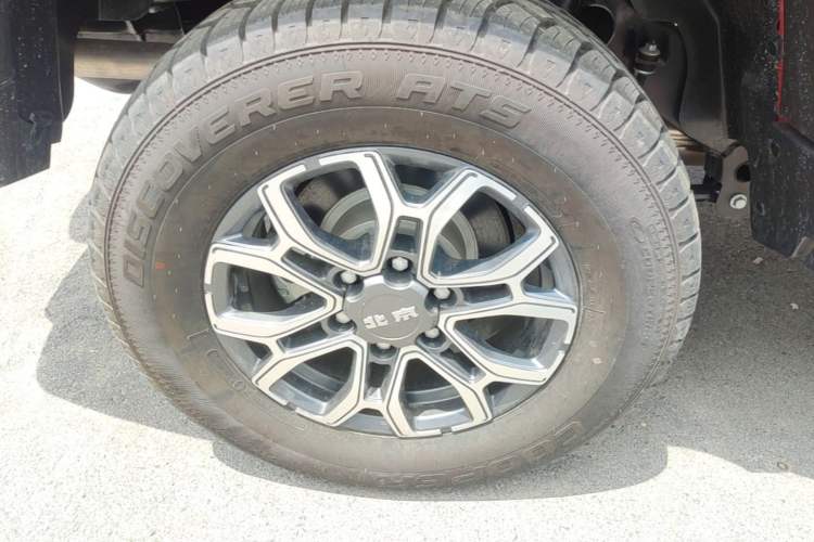 Used BAIC Off-Road BJ40 2024 2.0T Urban Hunter Honor Edition Right Rear Wheel Hub