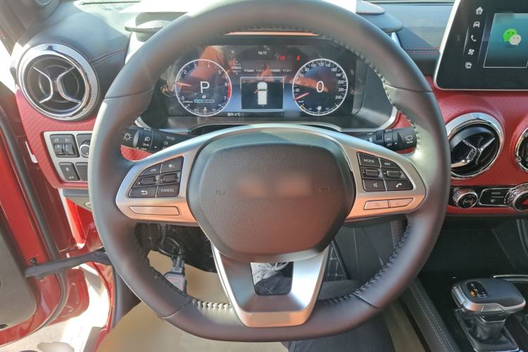 Used BAIC Off-Road BJ40 2024 2.0T Urban Hunter Honor Edition Steering Wheel