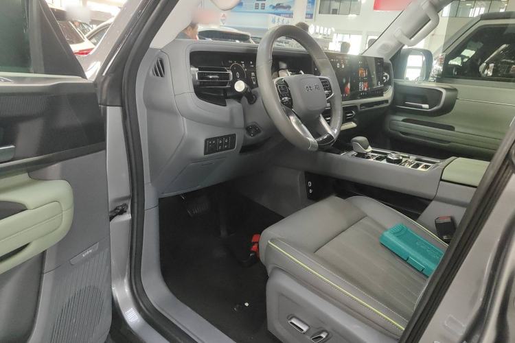 Used BAIC Off-Road BJ40 2024 2.0T All-New Urban Hunter Edition Ultimate Version Driver Seat