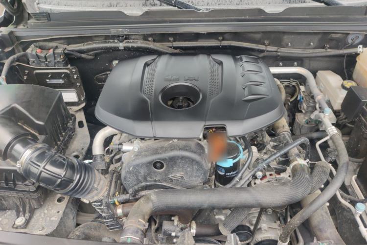 Used BAIC Off-Road BJ40 2024 2.0T All-New Urban Hunter Edition Chivalrous Style Engine Bay