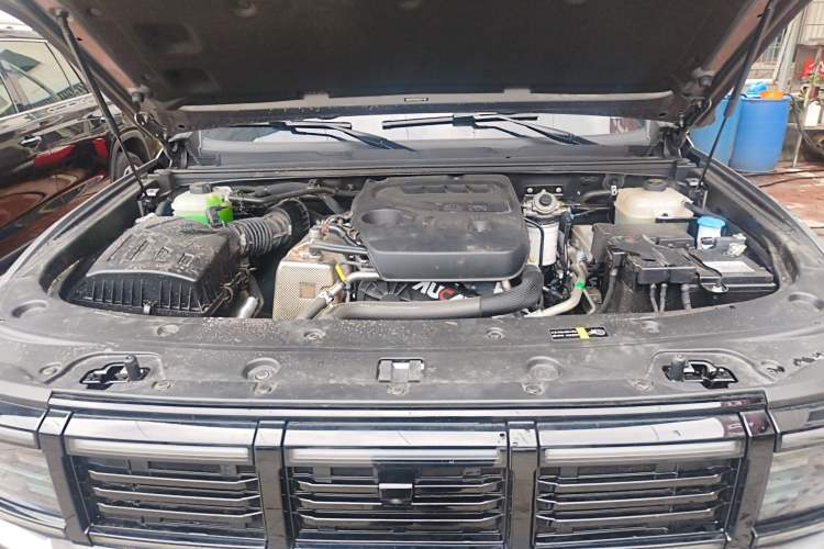 Used BAIC Off-Road BJ40 2024 2.0D All-New Blade Hero Crosser Engine Bay