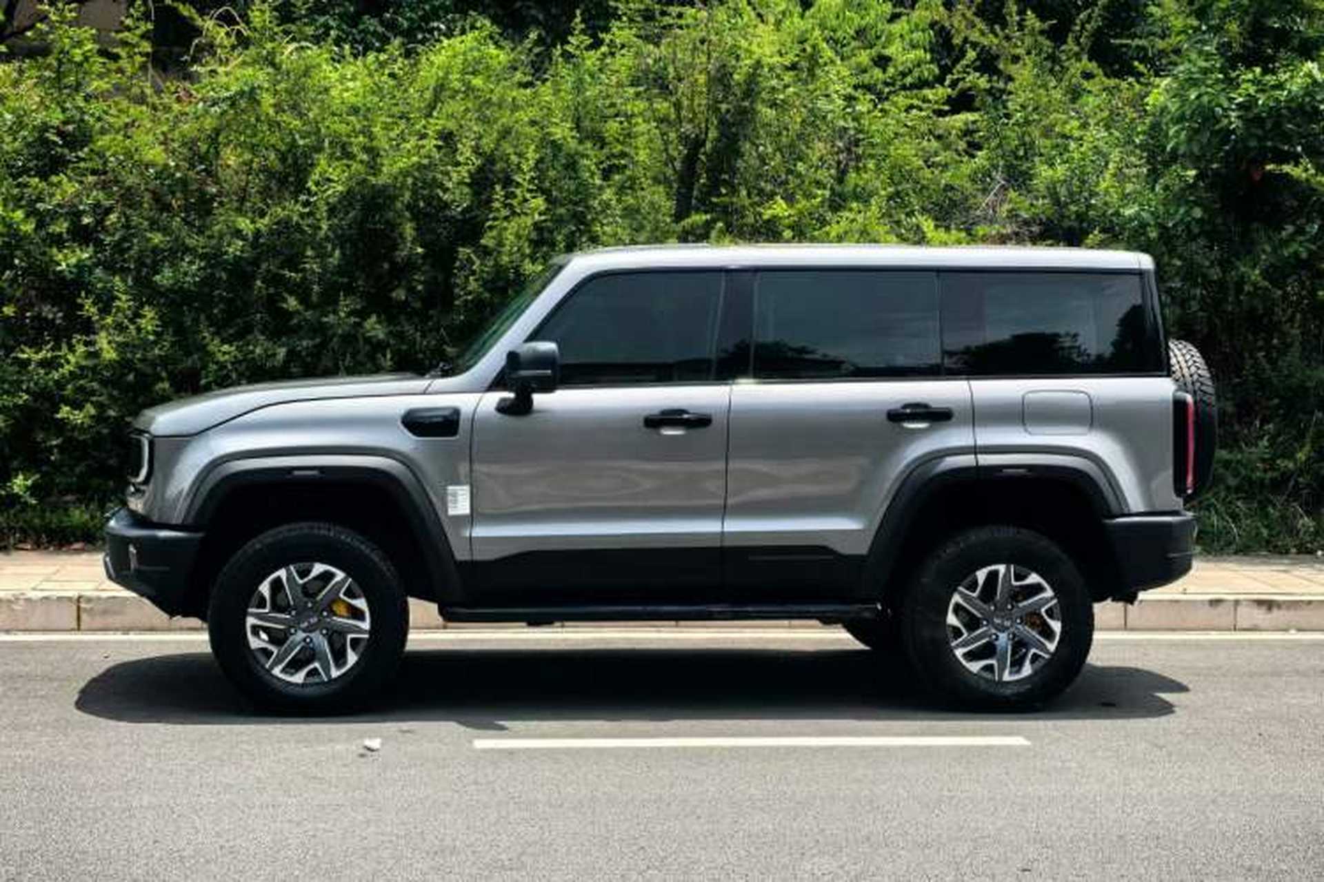 Used BAIC Off-Road BJ40 2024 2.0T All-New Blade Hero Edition Climber Exterior 2