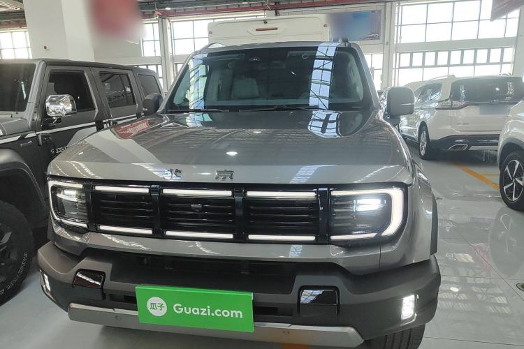 Used BAIC Off-Road BJ40 2024 2.0T All-New Urban Hunter Edition Ultimate Version Front