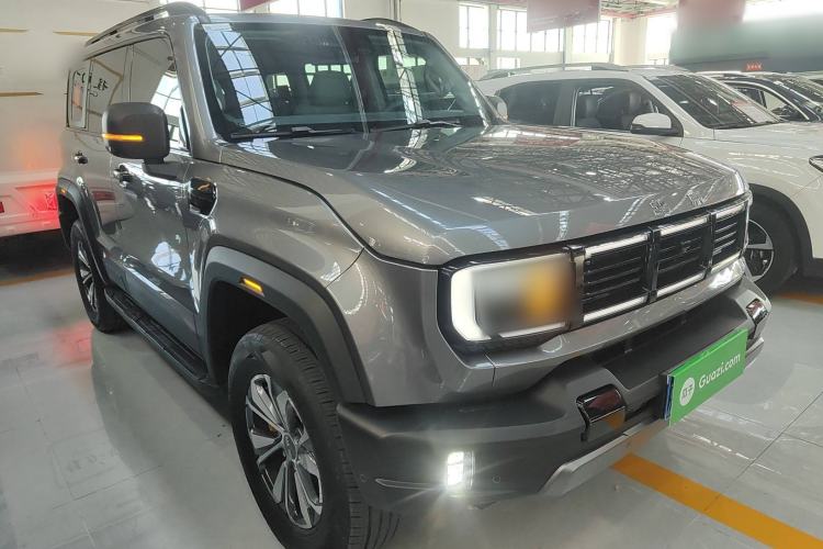 Used BAIC Off-Road BJ40 2024 2.0T All-New Urban Hunter Edition Ultimate Version Front Right 45 Deg
