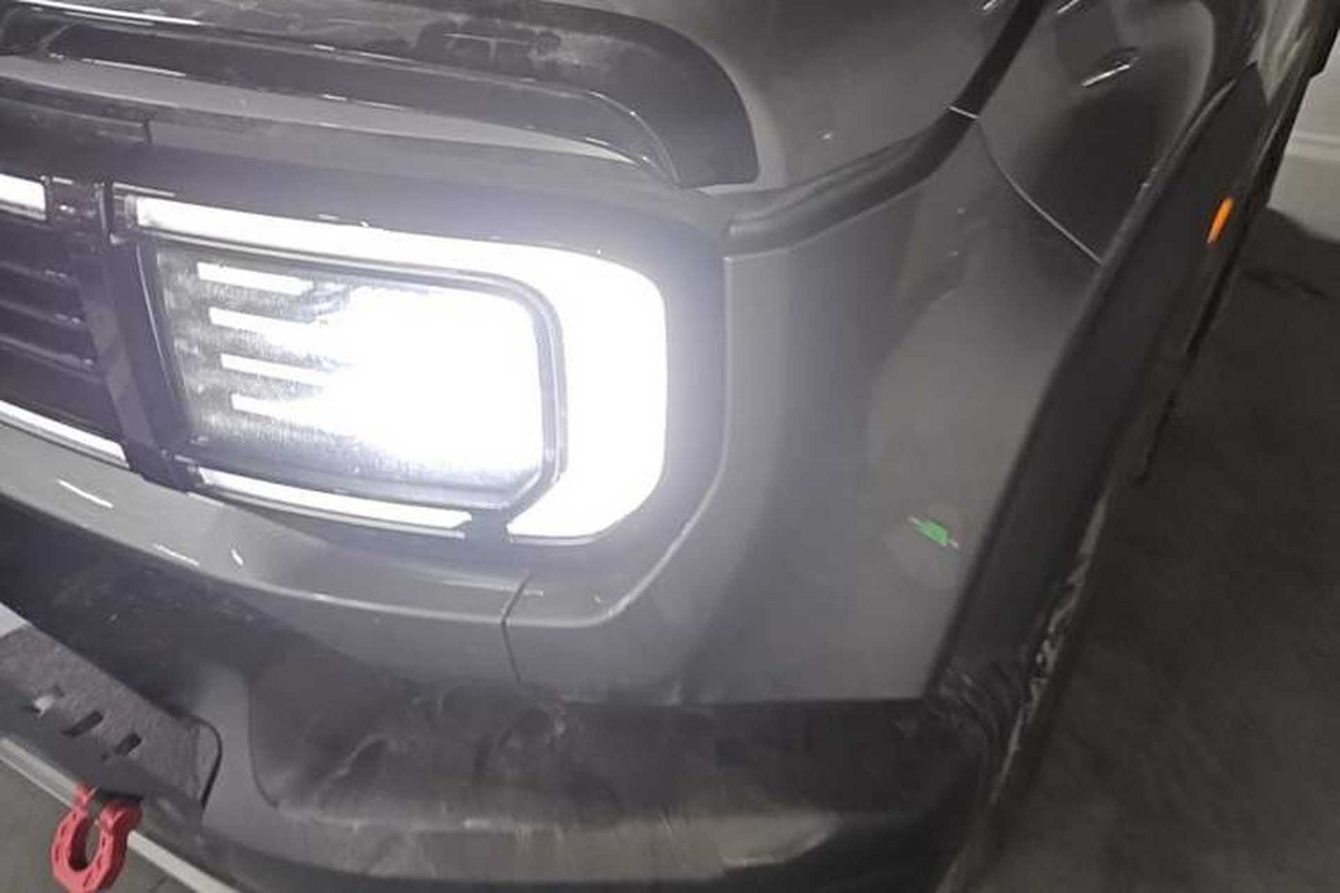 Used BAIC Off-Road BJ40 2024 2.0T All-New Urban Hunter Edition Pioneer Type Left Front Headlight