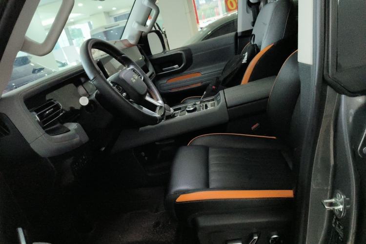 Used BAIC Off-Road BJ40 2024 2.0T All-New Urban Hunter Edition Chivalrous Style Left Front Seat