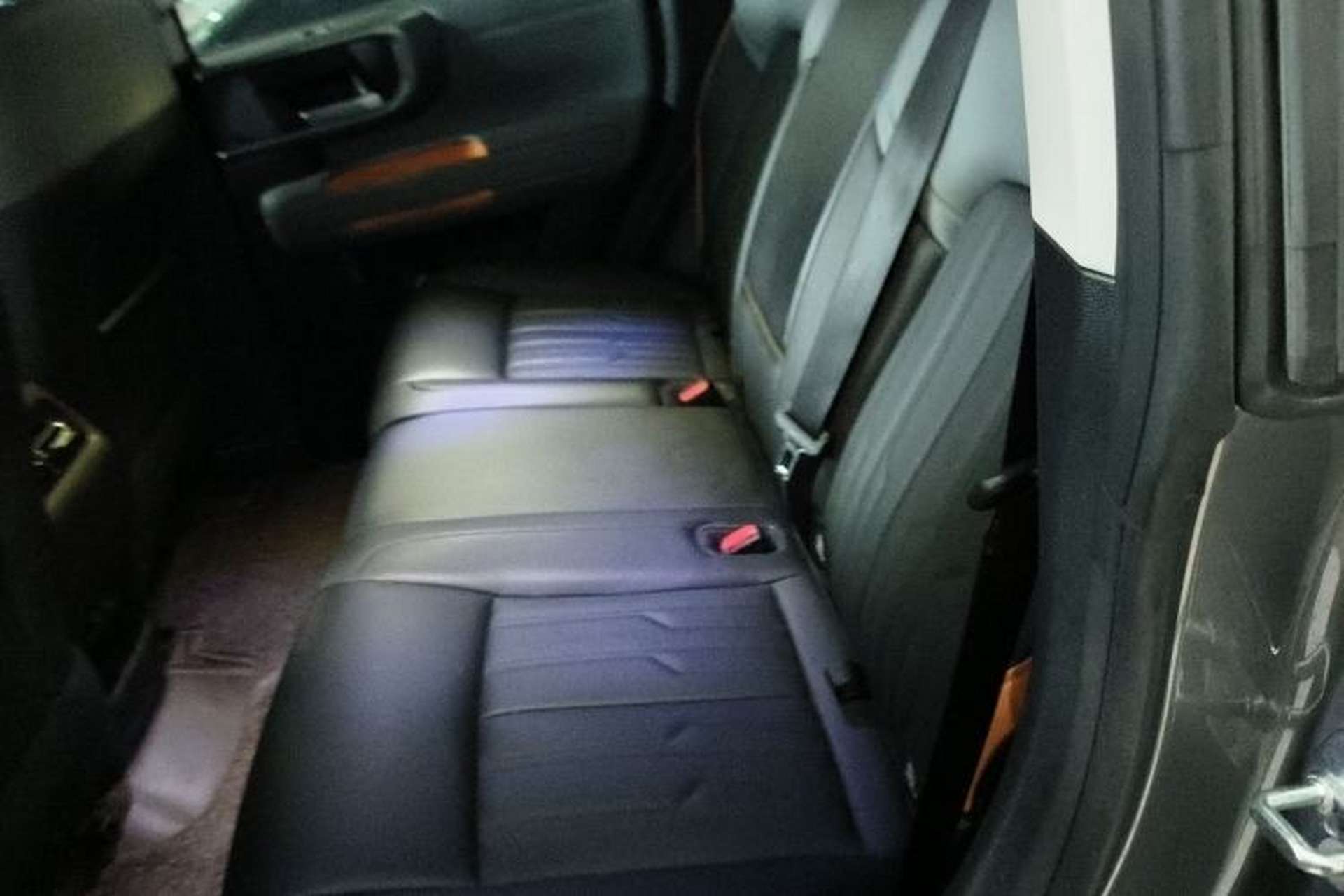 Used BAIC Off-Road BJ40 2024 2.0T All-New Urban Hunter Edition Chivalrous Style Left Rear Seat