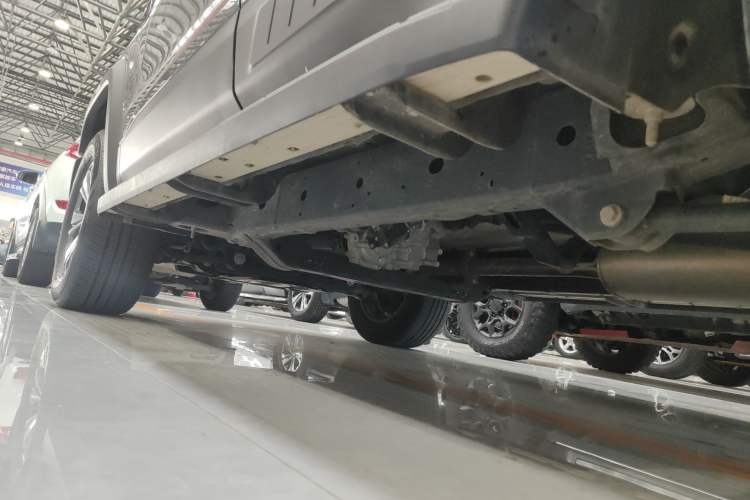 Used BAIC Off-Road BJ40 2024 2.0T All-New Urban Hunter Edition Ultimate Version Left Side Sill