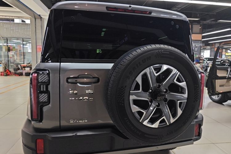 Used BAIC Off-Road BJ40 2024 2.0T All-New Urban Hunter Edition Chivalrous Style Rear