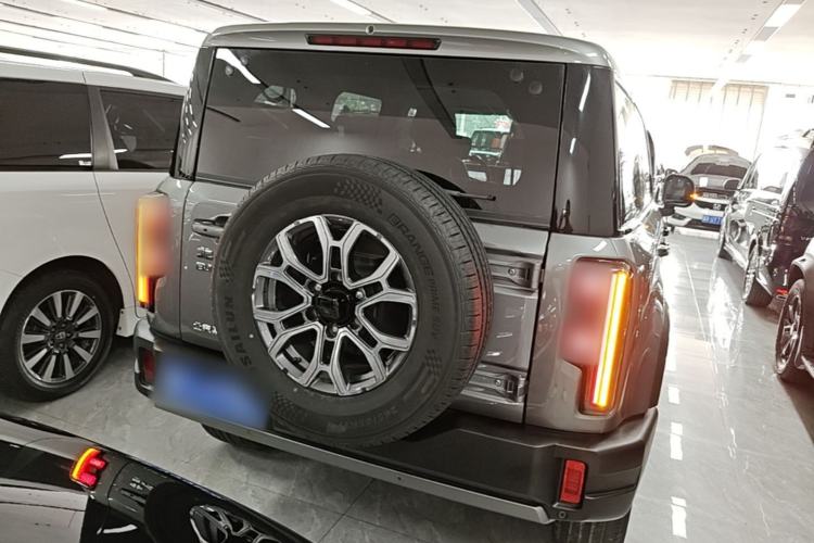 Used BAIC Off-Road BJ40 2024 2.0T All-New Urban Hunter Edition Pioneer Type Rear