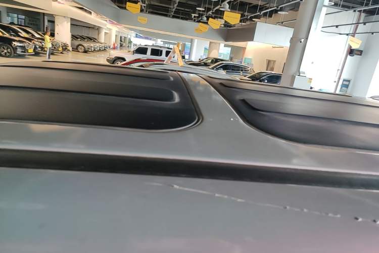 Used BAIC Off-Road BJ40 2024 2.0T All-New Blade Hero Edition Climber Roof