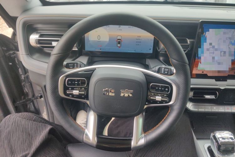 Used BAIC Off-Road BJ40 2024 2.0T All-New Urban Hunter Edition Chivalrous Style Steering Wheel