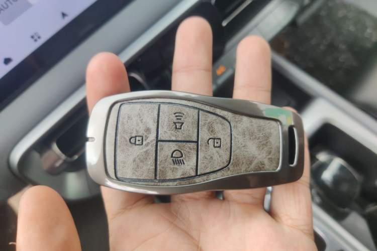 Used BAIC Off-Road BJ40 2024 2.0T All-New Urban Hunter Edition Chivalrous Style Vehicle Key