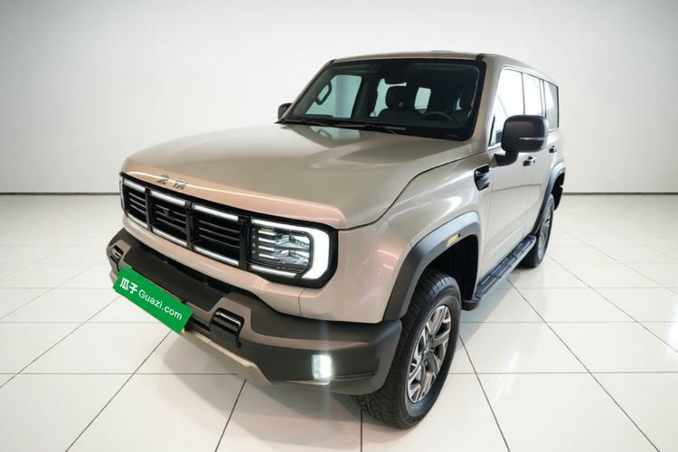 Used BAIC Off-Road BJ40 2024 2.0T All-New Blade Hero Edition Climber Guazi used car, China used car export, Used car for sale, Used  cars, Cheapest cars for sale