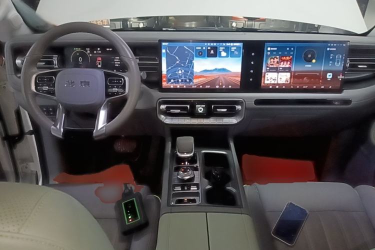 Used BAIC Off-Road BJ40 2024 2.0T All-New Urban Hunter Edition Ultimate Version Center Console
