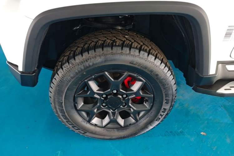 Used BAIC Off-Road BJ40 2024 2.0D Blade Hero Glory Edition Exterior 4