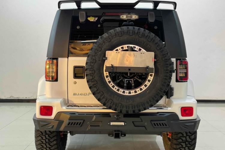 Used BAIC Off-Road BJ40 2024 2.0D Blade Hero Glory Edition Exterior 5