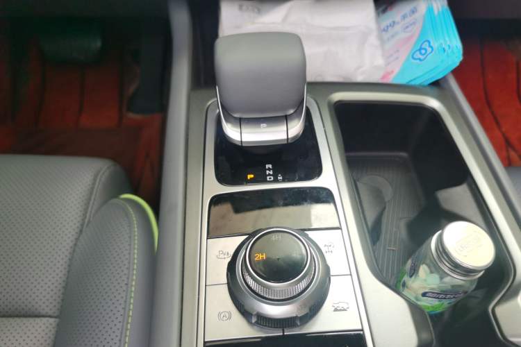 Used BAIC Off-Road BJ40 2024 2.0T All-New Urban Hunter Edition Ultimate Version Gear Lever