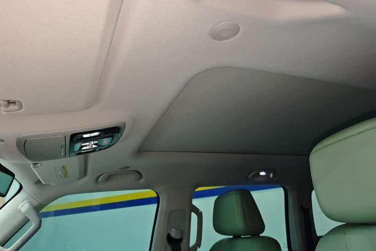 Used BAIC Off-Road BJ40 2024 2.0T All-New Urban Hunter Edition Ultimate Version Headliner
