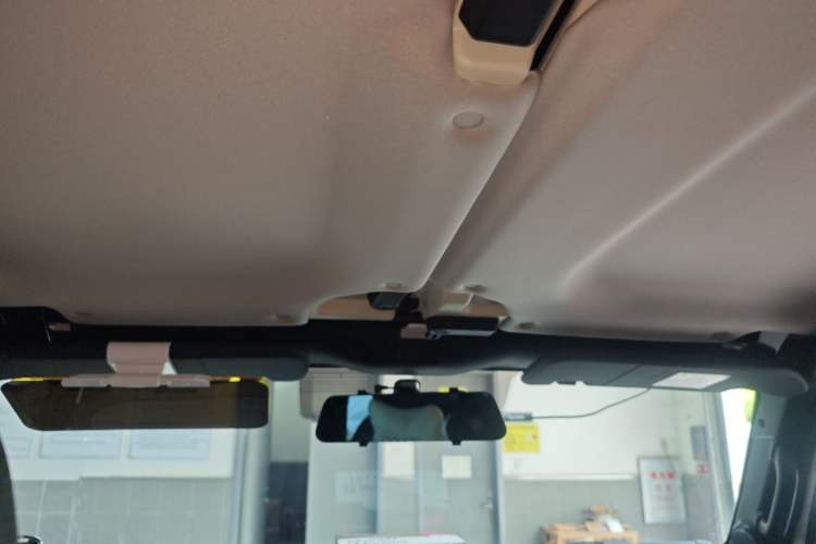 Used BAIC Off-Road BJ40 2024 2.0T Urban Hunter Honor Edition Headliner