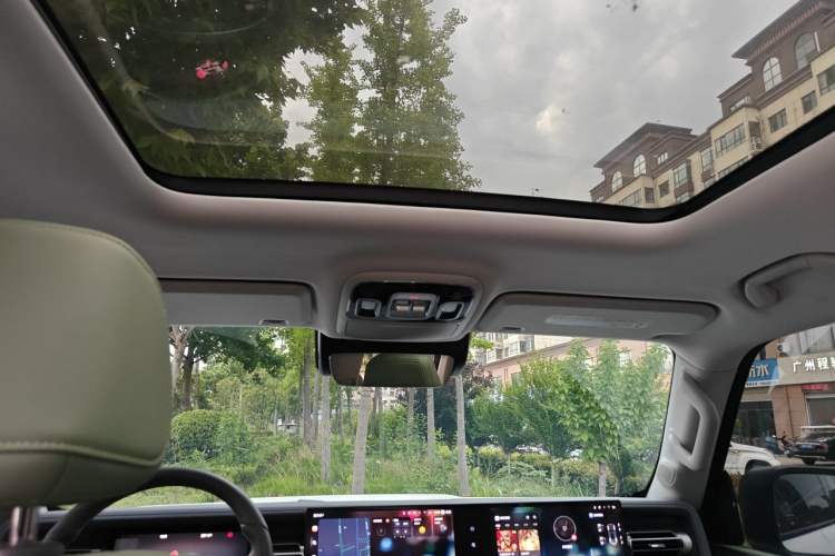 Used BAIC Off-Road BJ40 2024 2.0T All-New Urban Hunter Edition Chivalrous Style Headliner
