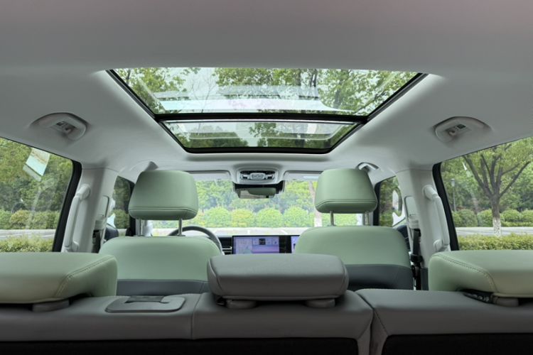 Used BAIC Off-Road BJ40 2024 2.0T All-New Urban Hunter Edition Chivalrous Style Headliner