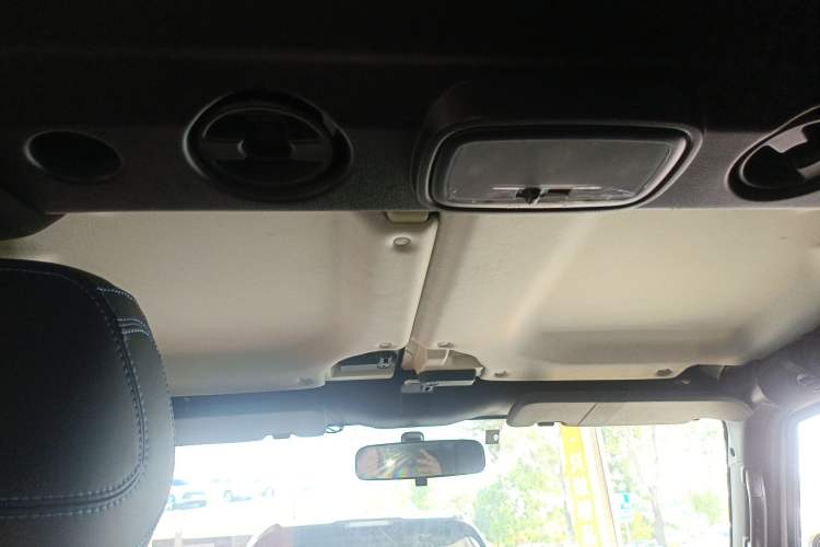 Used BAIC Off-Road BJ40 2024 2.0T Urban Hunter Honor Edition Headliner